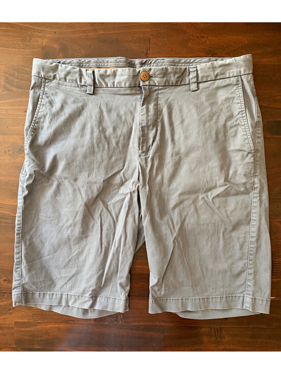 Tommy Bahama Other - Tommy Bahama Mens Gray Chino Shorts Flat Front Pockets Cotton 36” 9”